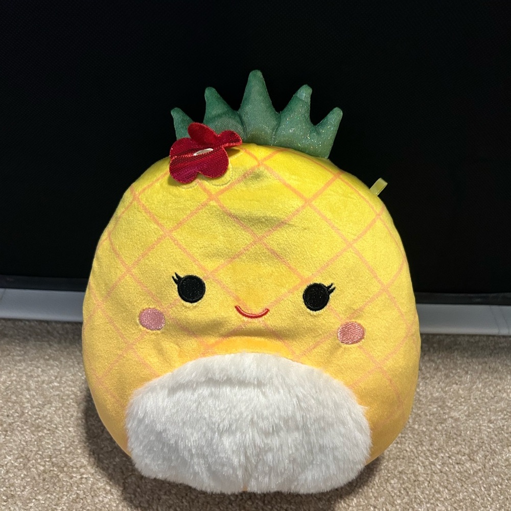 Zyta the Pineapple Squishmallow